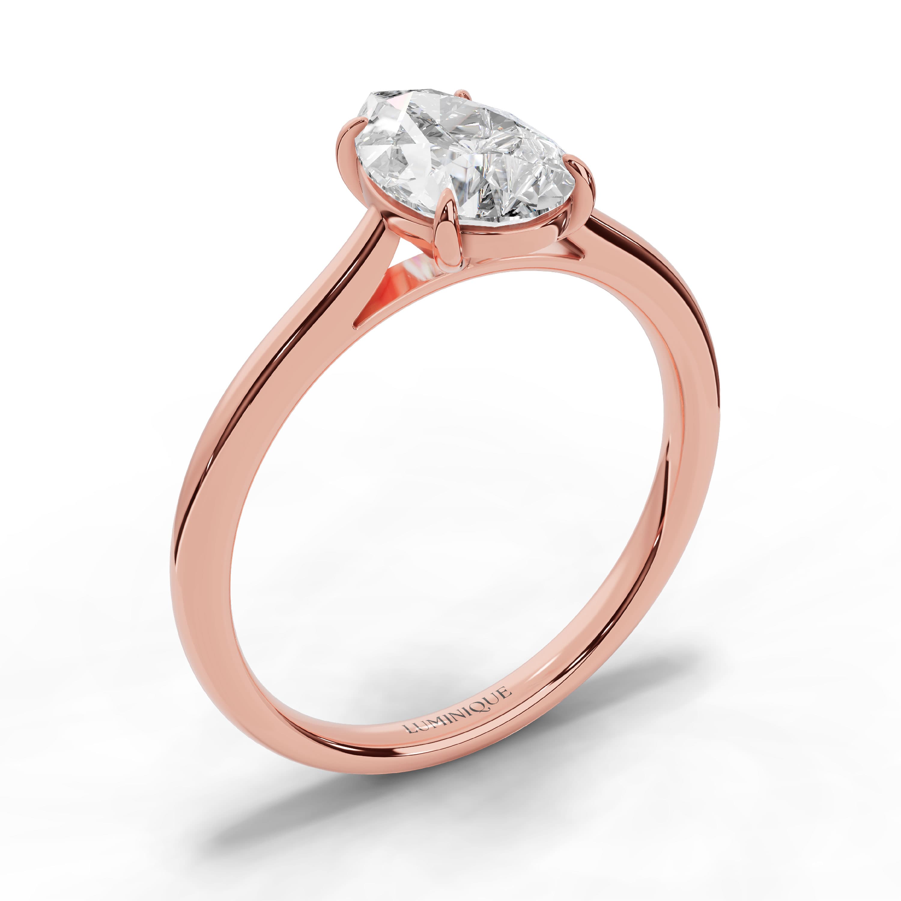 N°05 Pear Solitaire Ring