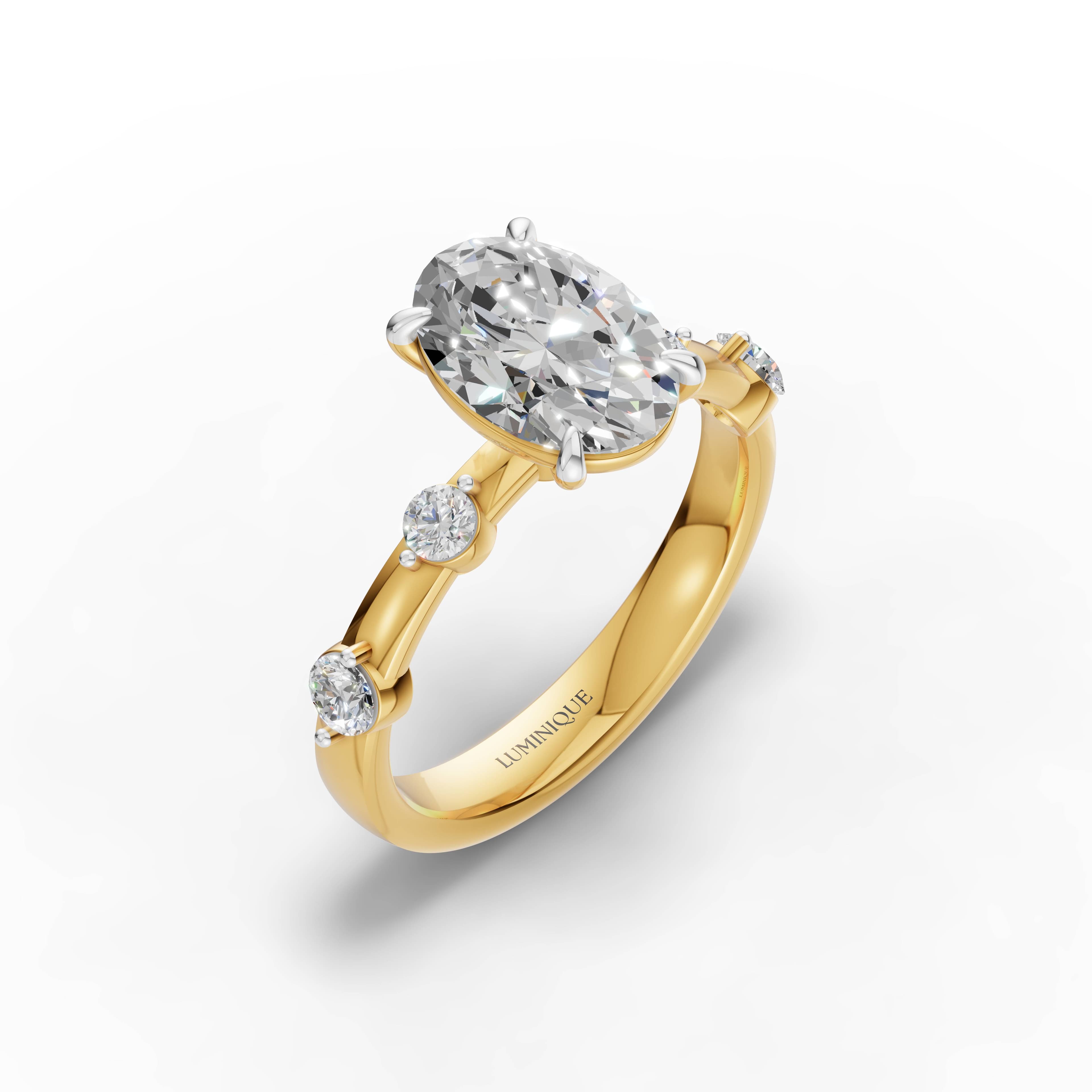 Inlet Oval Halo Ring